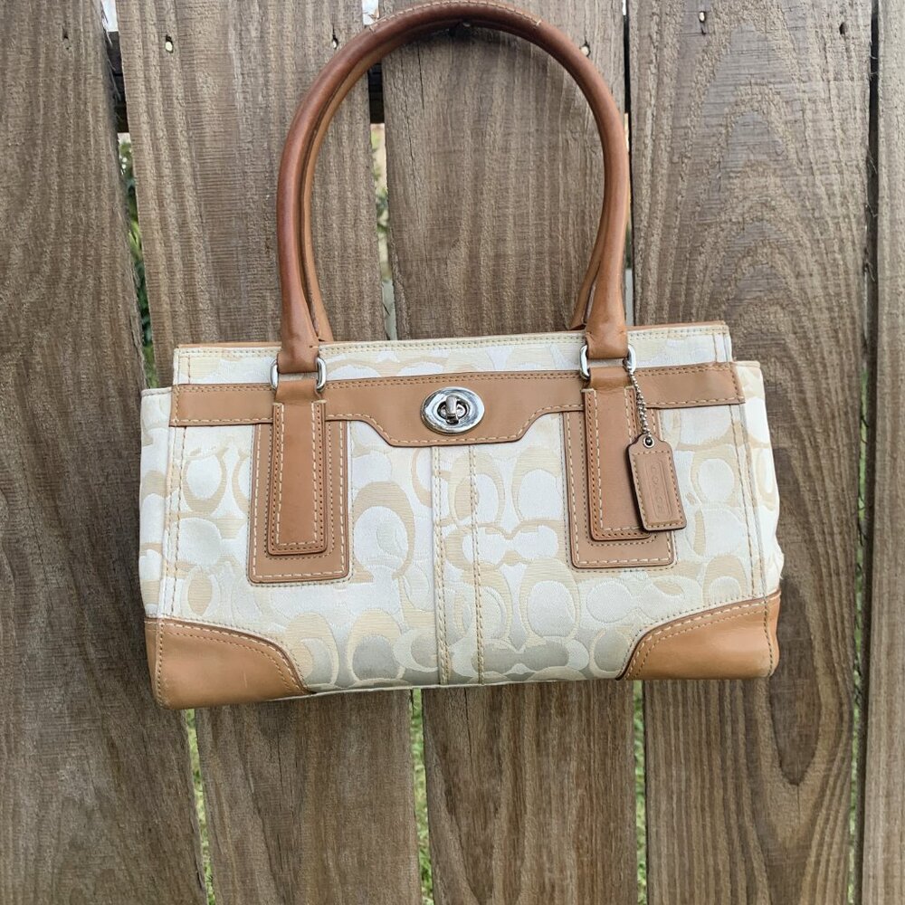 Coach Hampton Vintage Optic Signature Jacquard Cream Leather L0773-11818 Handbag - Picture 3 of 16